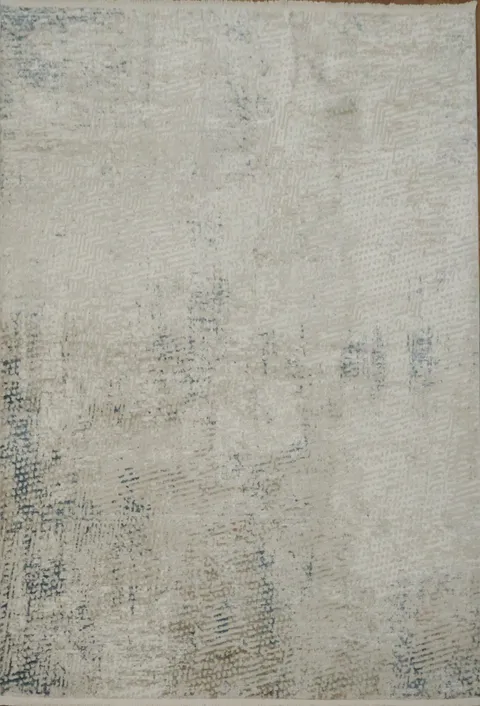 Antique-Style Rug with Understated Elegance 5x8