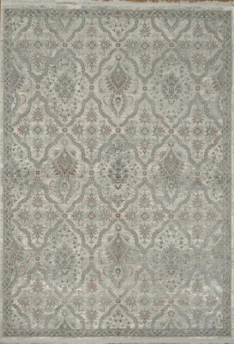 Ornate Patterned Grey Rug Perfect for Sophisticated Interiors 5x8