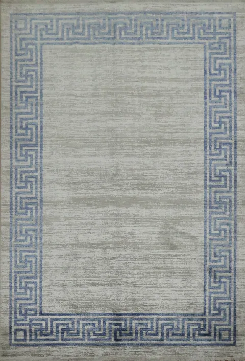 Stylish Gray Area Rug with a Classic Blue Trim 5x8