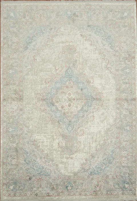 Luxurious Persian design rug with elegant vintage appeal 5x8