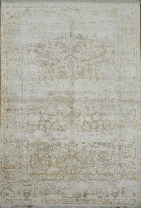 Sophisticated Beige Rug with Distressed Detailing 5x8