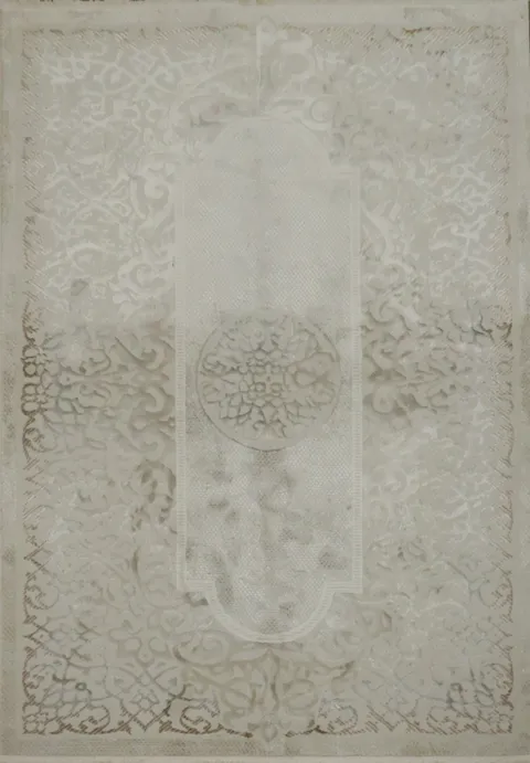 Neutral-Toned Area Rug with Delightful Ornamental Design 5x8