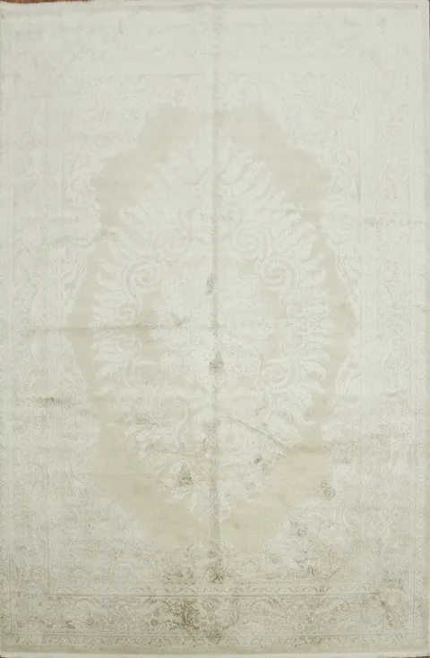 Refined Ivory Rug with Soft Patterns for a Plush Room Decor 6x10