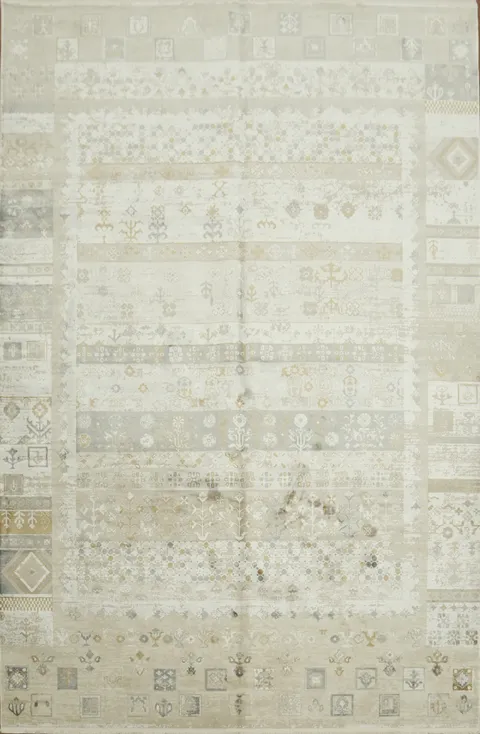 Classic Neutral Area Rug with Subtle Geometric Patterns 6x10