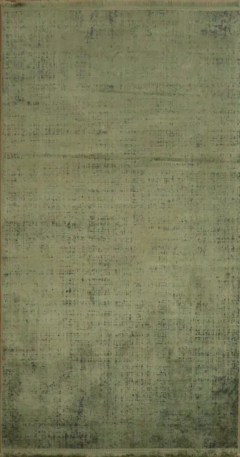 Understated Green Rectangle Rug with Rustic Appeal 3x5