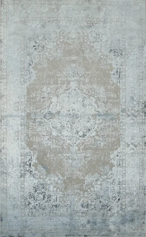 Sophisticated Distressed Style Rug for Modern Living Spaces 5x8