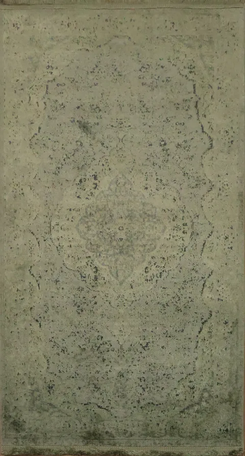 Classic Floral Design Rug with Subtle Teal Accents 3x5