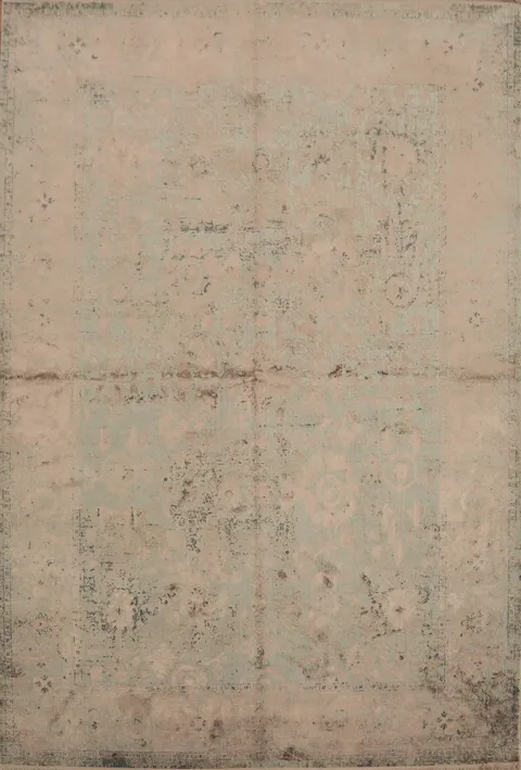 Timeless Antique Design Rug with Subtle Beige and Blue Accents 5x8