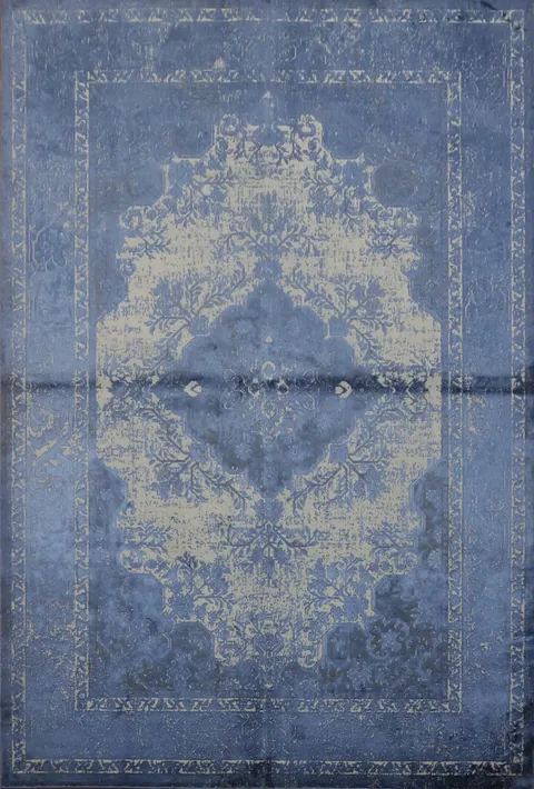 Vintage Blue Elegance: Classic Ornamental Area Rug Design 5x8