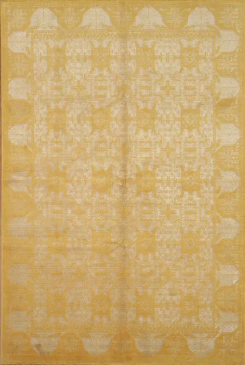 Elegant Gold Area Rug with Classic Ornamental Patterns 7x10
