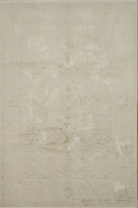 Classic Neutral Rug Featuring Muted Patterns for Sophisticated Interiors 7x10