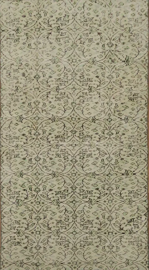 Delicate Floral-Patterned Rug for Elegant Living Spaces 4x7