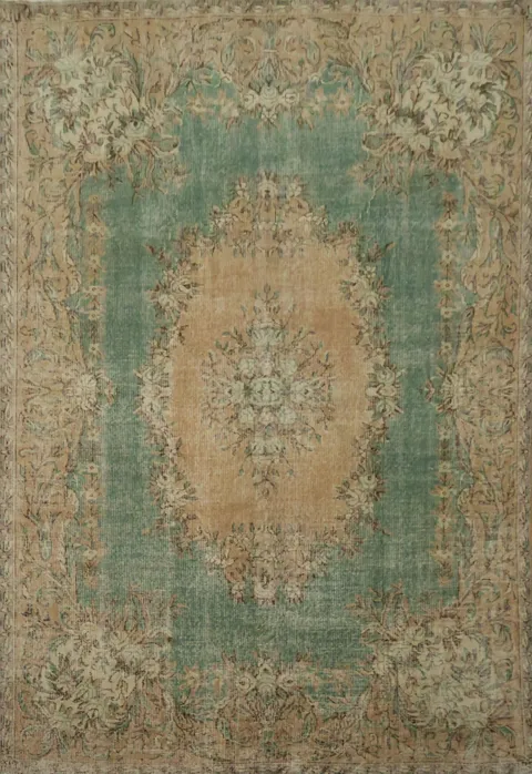 Rustic Charm Distressed Green and Beige Rug Design 7x10