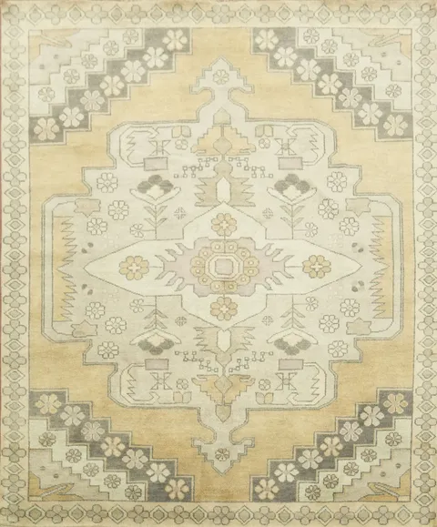 Vintage-Inspired Oushak Indian Rug Featuring Classic Motifs 8x10