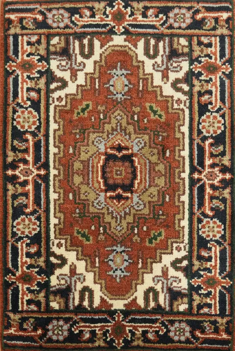 Timeless Elegant Rug with This Bold Geometric Patterns 2x3