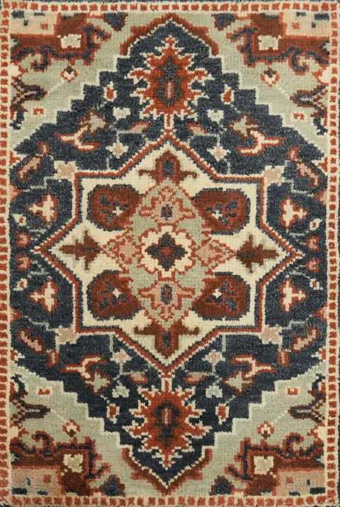 Traditional Inspired Wool Rug 2x3