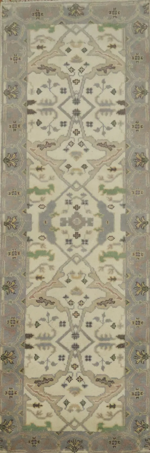 Luxurious Oriental Wool Runner Rug 3x8