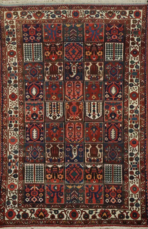 Bakhtiari Persian Wool Area Rug 7x10