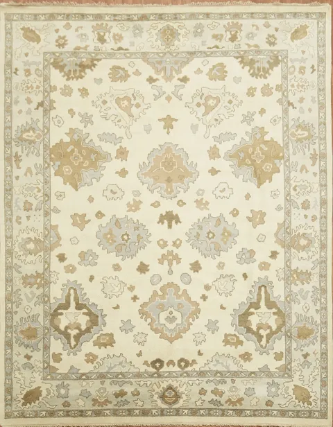 Classic Ivory and Green Oushak Traditional Area Rug 9'x12'