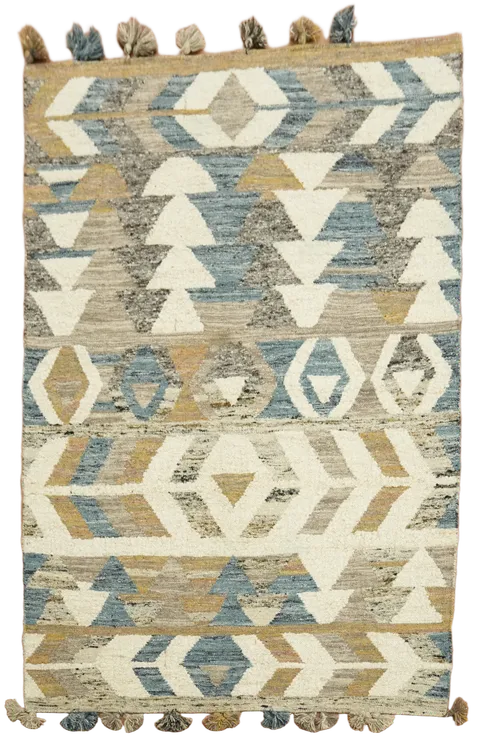 Bohemian Flair: Abstract Tribal Design Area Rug in Neutral Colors 5'x8'