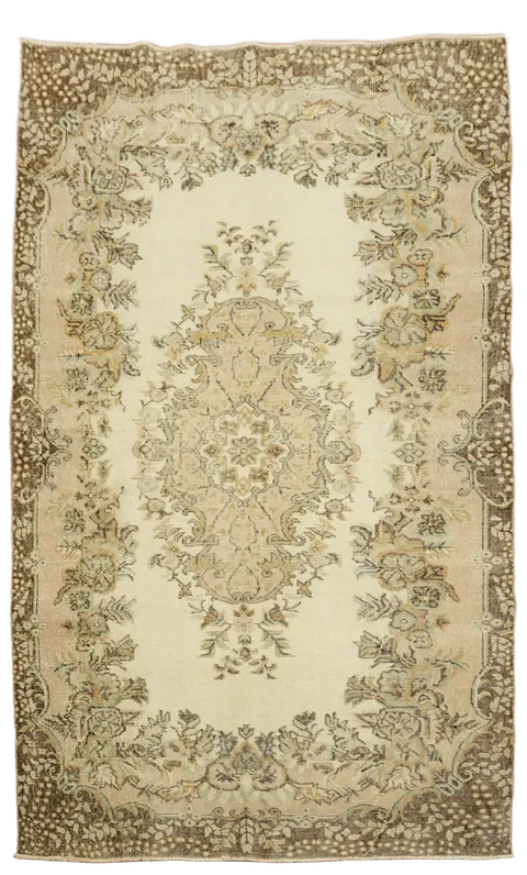 Anatolian Oriental Wool Distressed Area Rug 6x9