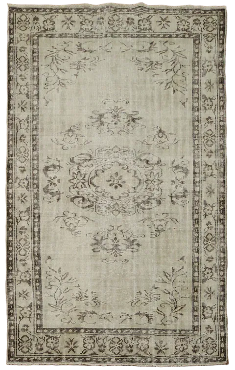 Vintage Anatolian Turkish Wool Rug 5x8
