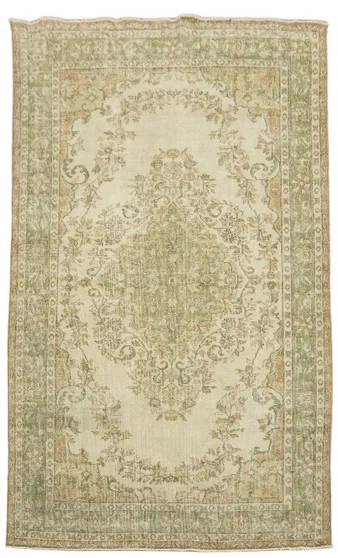 Vintage Anatolian Turkish Wool Area Rug 6x10