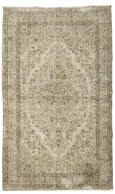 Distressed Vintage Wool Anatolian Turkish Floral Rug 6x10