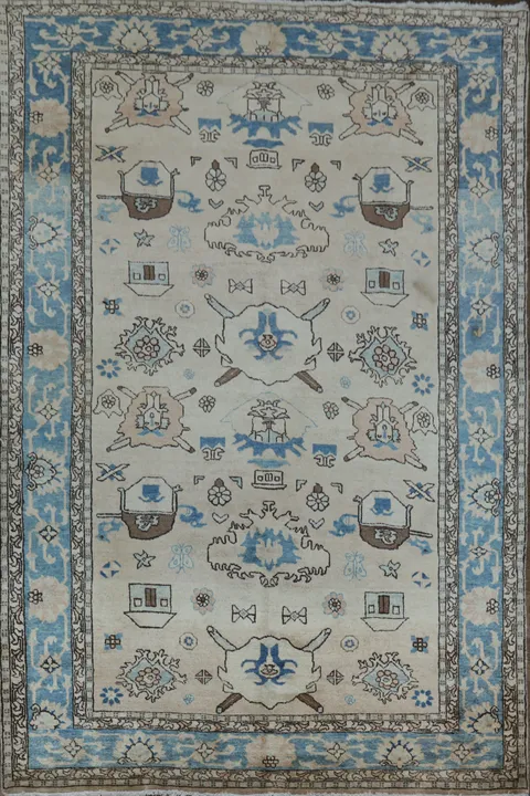 Refined Blue and Beige Heriz Serapi Persian Rug 6x10