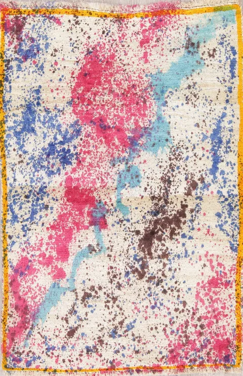 Dynamic Colorful Area Rug with Abstract Design 4x5