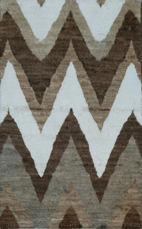Modern Zigzag Neutral Rug for Elegant Living Spaces 5x8