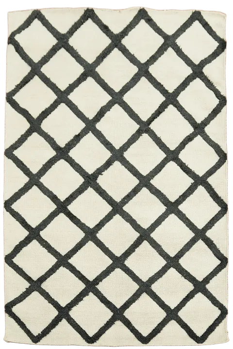 Striking Black and White Kilim Carved Rug 4x6 ft