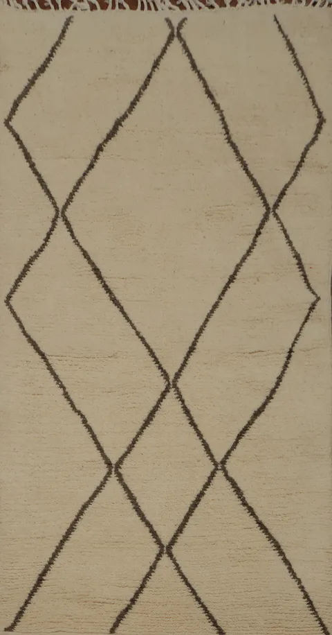 Versatile Moroccan Area Rug 4x7 with Sleek Lines for Home Decor