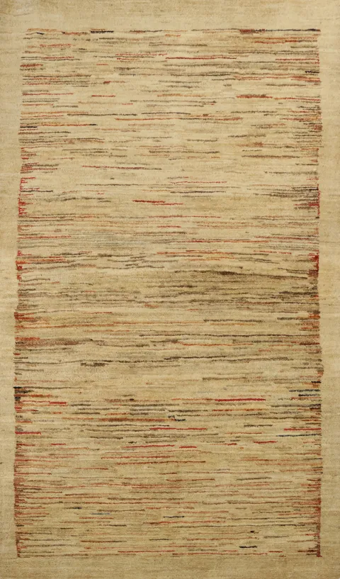Rustic Beige Rug Featuring Delicate Horizontal Accents 3';x5'