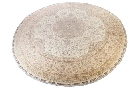 Luxurious Beige and Cream Round Rug for Sophisticated Spaces 22x23