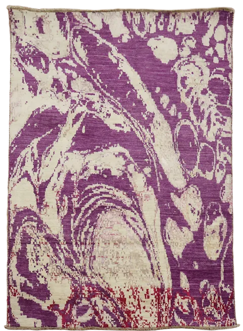 Elegant Purple and White Rug for Contemporary Living Spaces 4'x6'