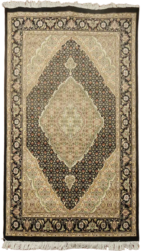 Luxury Black and Beige Traditional Tabriz Mahi Wool Rug 4x6 ft