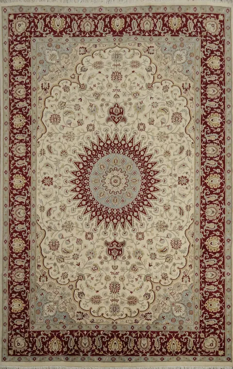 Traditional Elegance: Red and Beige Persian Medallion Area Rug 6x9