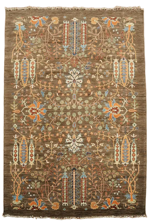 Traditional Floral Rug with Warm Brown Background and Details 7x10