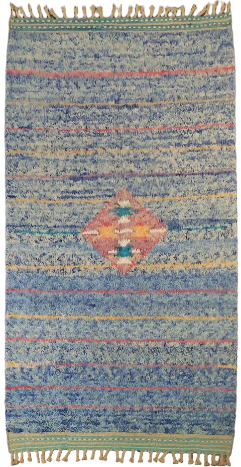 Chic and Cozy Blue Rug with Bohemian Diamond Pattern 5x9