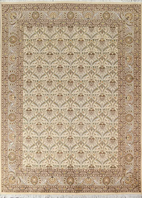 Beige Area Rug with Classic Floral Patterns 8x10