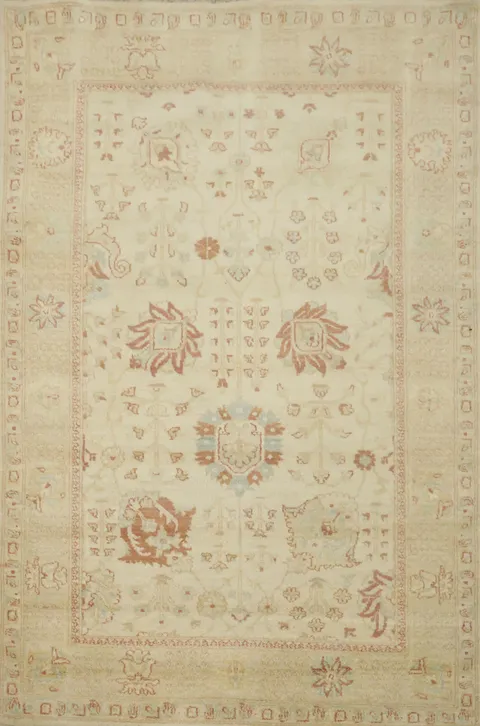 Classic Cream and Beige Rug Featuring Subtle Traditional Motifs 4'x6'