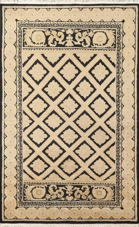 Trellis Handmade Nepalese Wool Area Rug 5x8