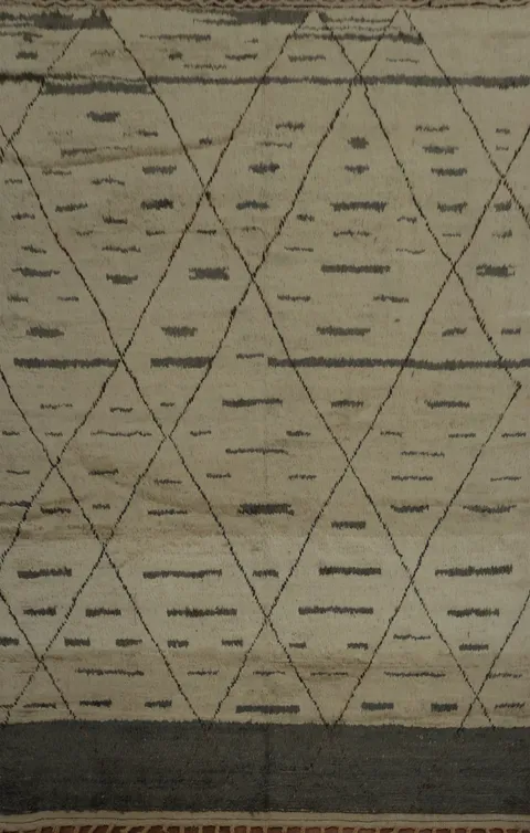 Sophisticated Moroccan Handmade Area Rug 8x11 with Diamond Patterns