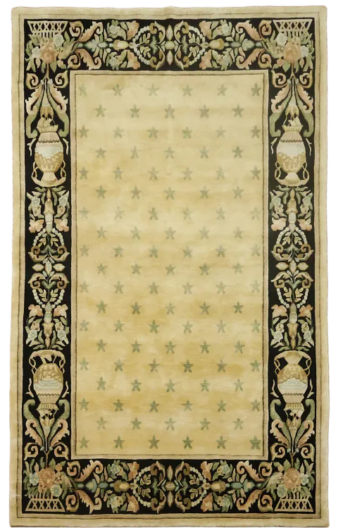 Intricate Floral Border: Classic Beige and Dark Rug Design 6x9