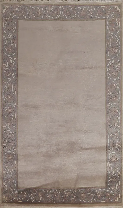 Hand-Knotted Wool Nepalese Oriental Area Rug 5x8