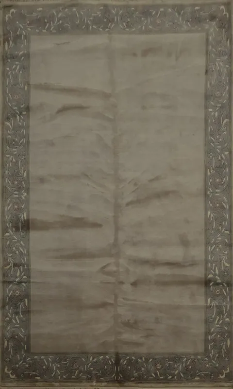 Elegant Nepalese Area Rug 5x8 for Modern Living Rooms