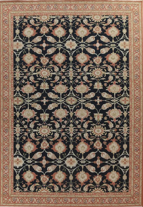 Sophisticated Area Rug Featuring Detailed Floral Motifs 10x13