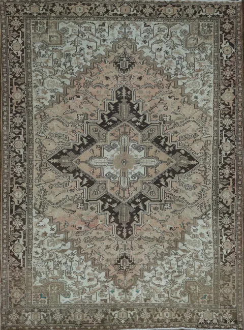 Vintage Geometric Muted Coral Peach Heriz Persian Area Rug 8x11