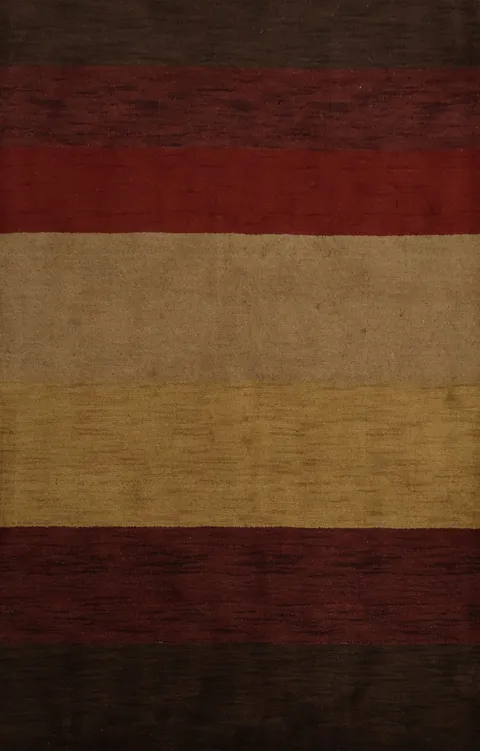 Versatile Gabbeh Oriental Rug 4x6 Adds Warmth to Any Room Setting